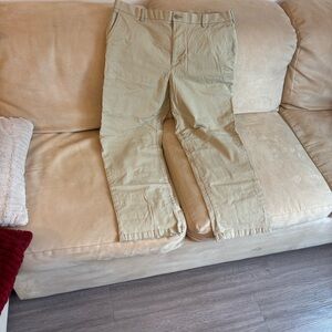 Izod Men's Khaki Chinos